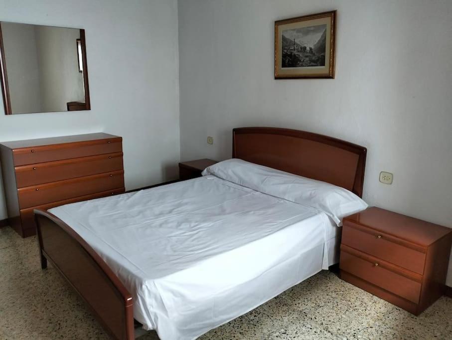 Casa Ideal Para Disfrutar En Familia Villa Les Planes de Hostoles Bagian luar foto